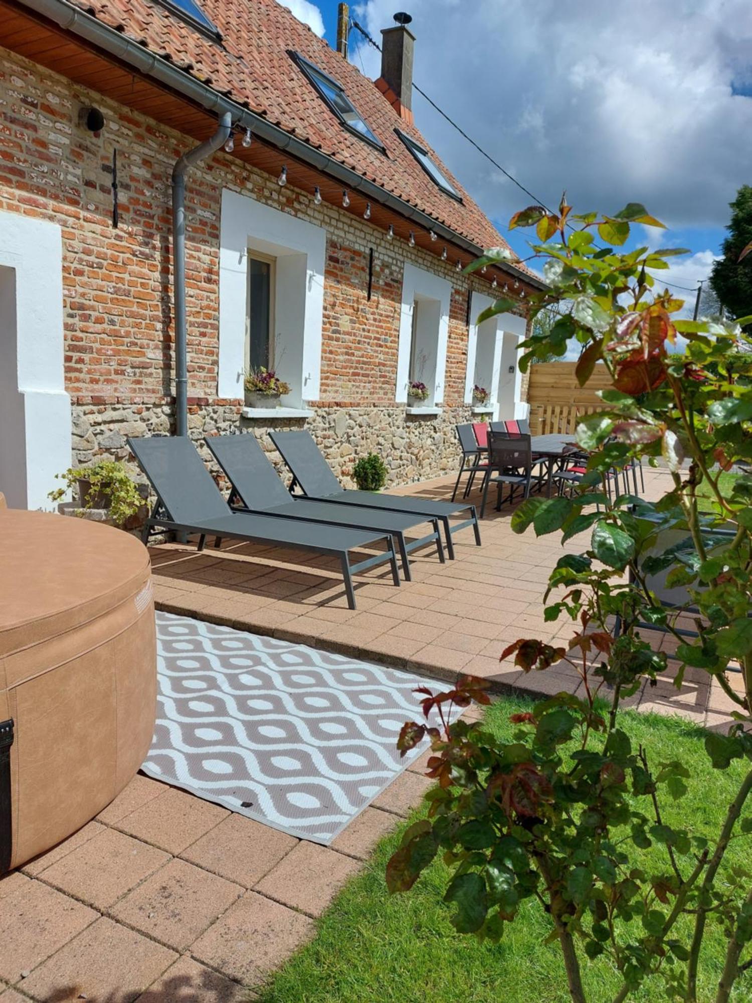 Villa Les Coquelicots Lacres Exterior foto